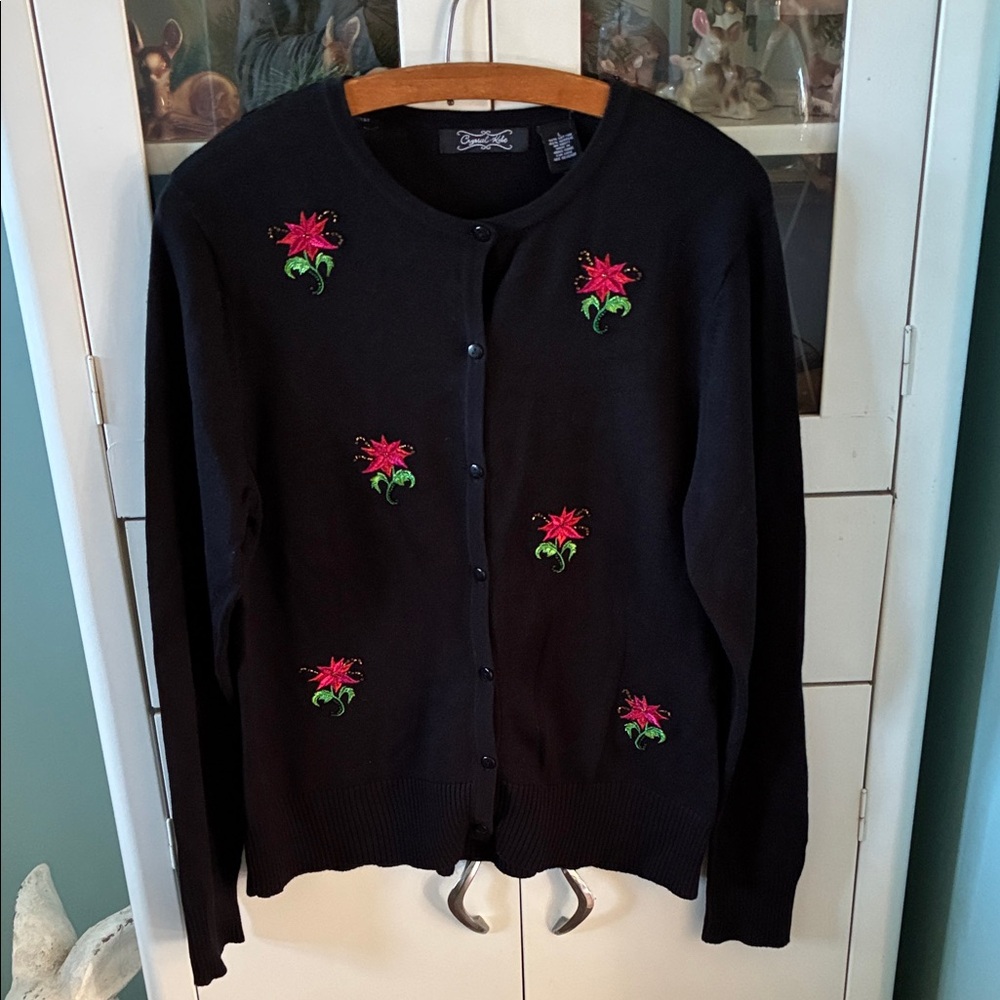 Crystal-Kobe sz L Poinsettia Vintage Embroidered Beaded Holiday Sweater euc